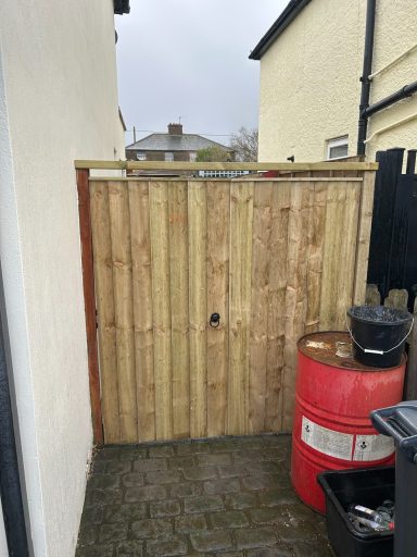 Garden gates Garden gate installation