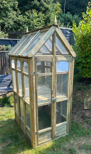 Greenhouse installation Greenhouse installation